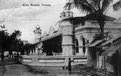 Still standing: Jalan Mesjid Kapitan Keling is named after the Kapitan Keling Mosque. This pictures shows the landmark before it was restored.