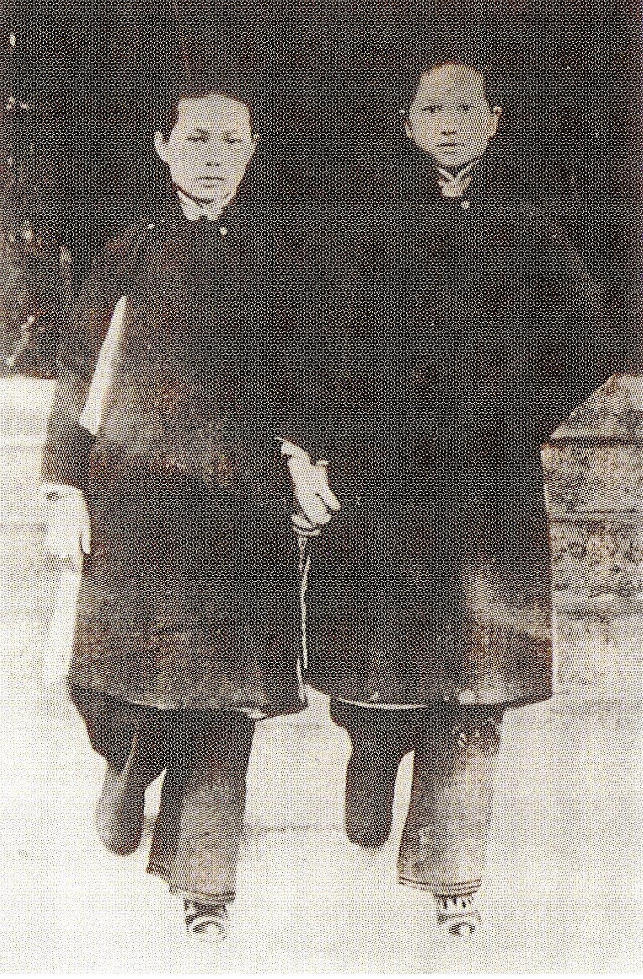 Sun Yat Sen's daughters, Sun Yan and Sun Wan, studied in St George's in 1911